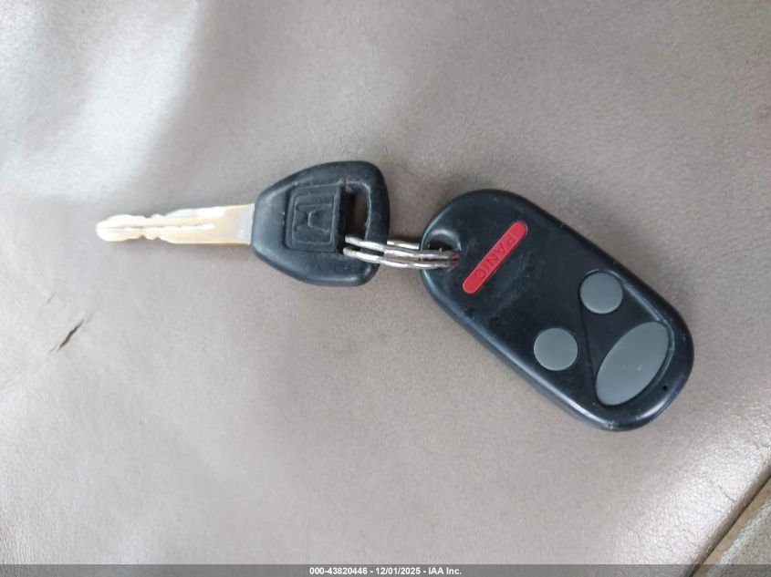 2002 Honda Accord 3.0 Ex VIN: 1HGCG16542A032126 Lot: 43820446