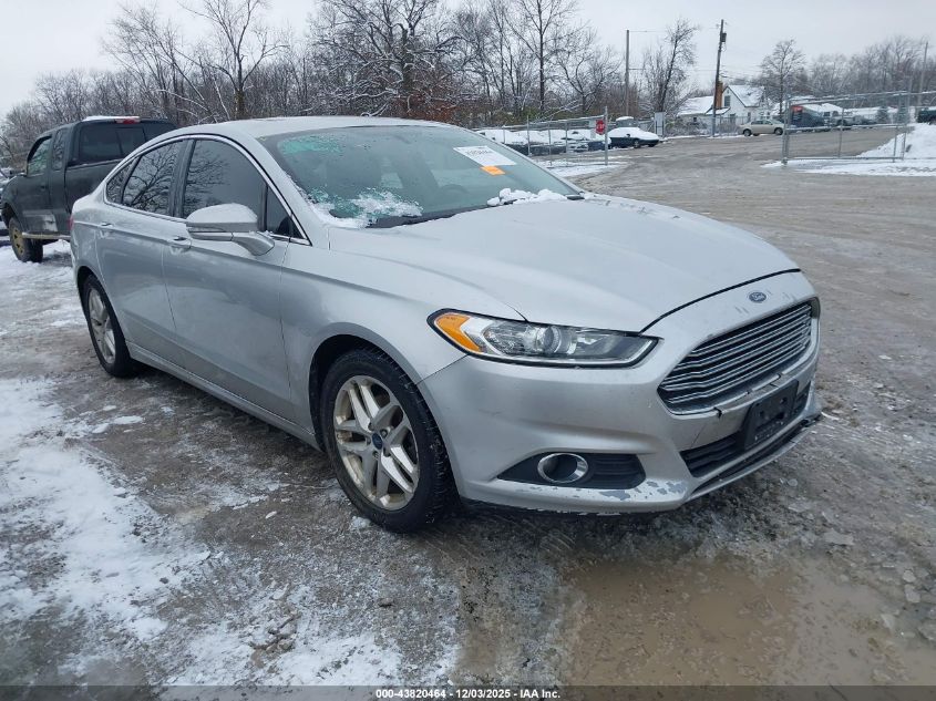 FORD FUSION SE