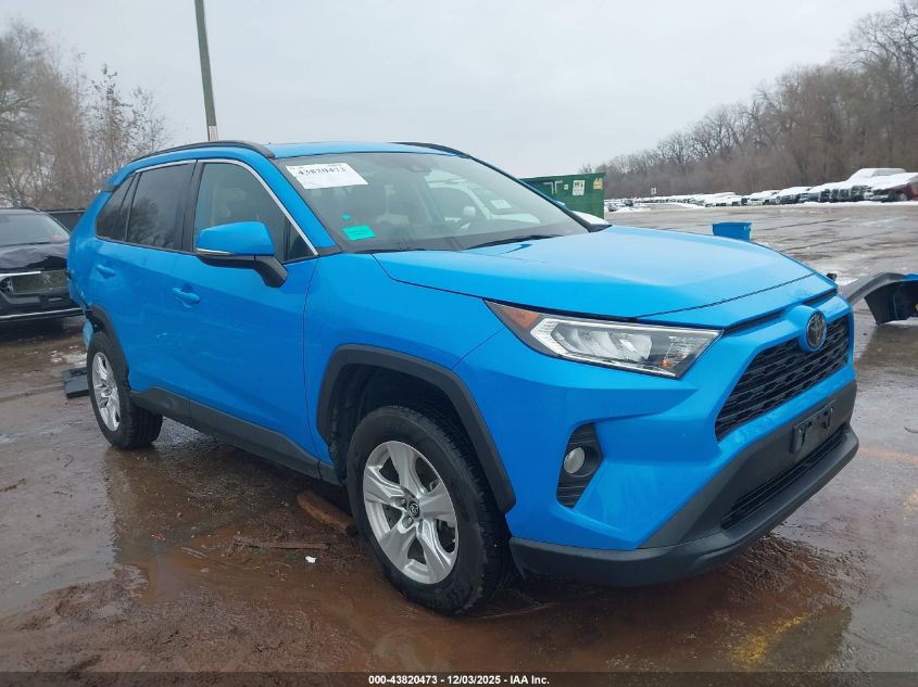 TOYOTA RAV4 XLE