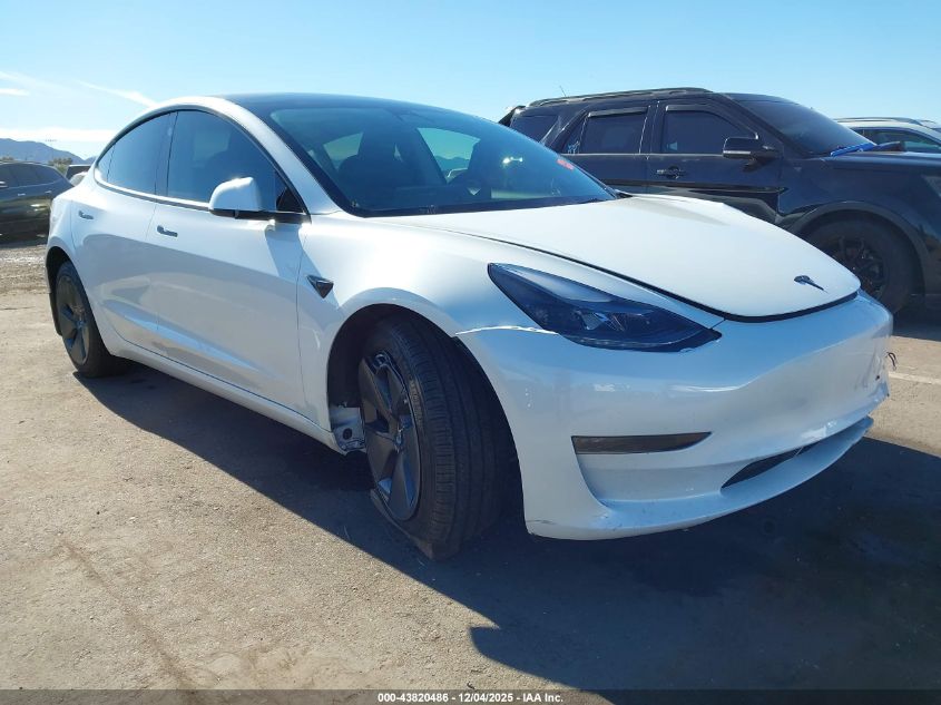 TESLA MODEL 3 REAR-WHEEL DRIVE
