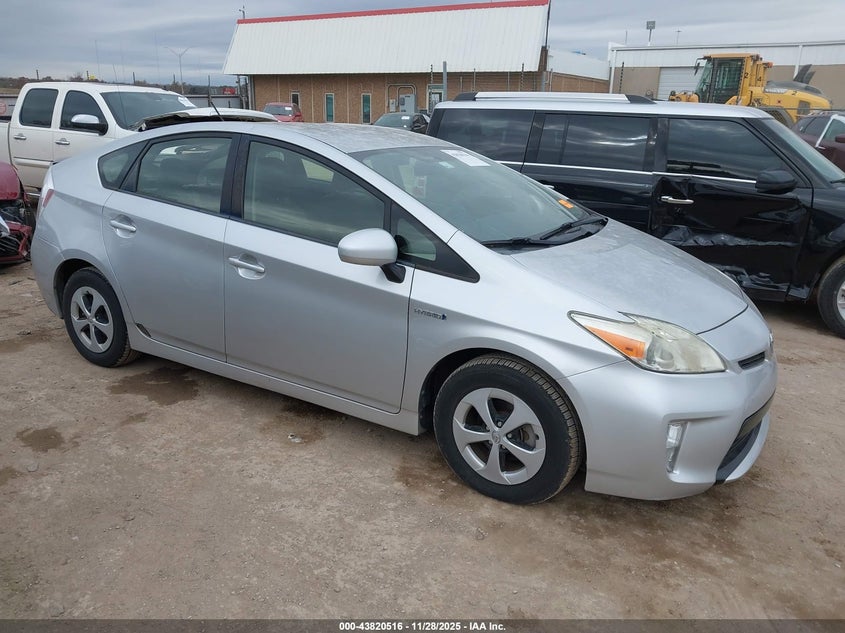 TOYOTA PRIUS TWO