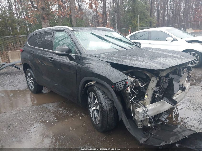 TOYOTA HIGHLANDER XLE