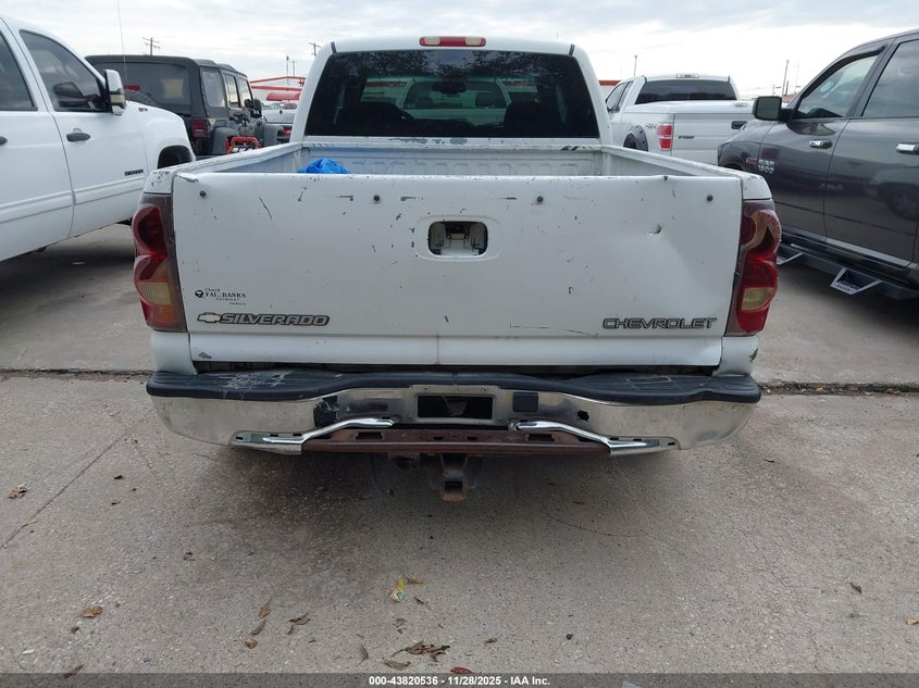 2003 Chevrolet Silverado 1500 Ls VIN: 2GCEC19T631202057 Lot: 43820536