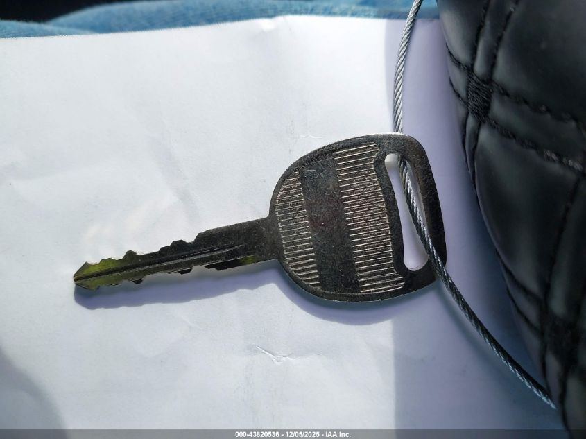 2003 Chevrolet Silverado 1500 Ls VIN: 2GCEC19T631202057 Lot: 43820536