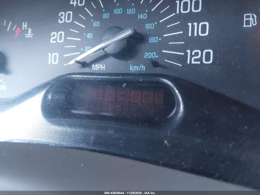 2004 Buick Century VIN: 2G4WS52JX41213146 Lot: 43820544