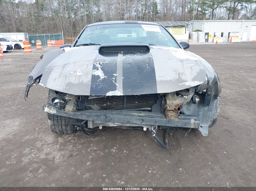 1FAFP42X01F141744 2001 FORD MUSTANG photo no. 6