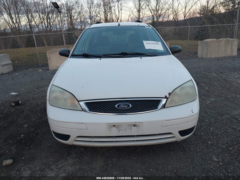 2007 Ford Focus Se/Ses VIN: 1FAHP36N27W231918 Lot: 43820589