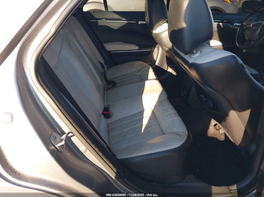 2017 Chrysler 300 300S VIN: 2C3CCABG9HH663194 Lot: 43820594