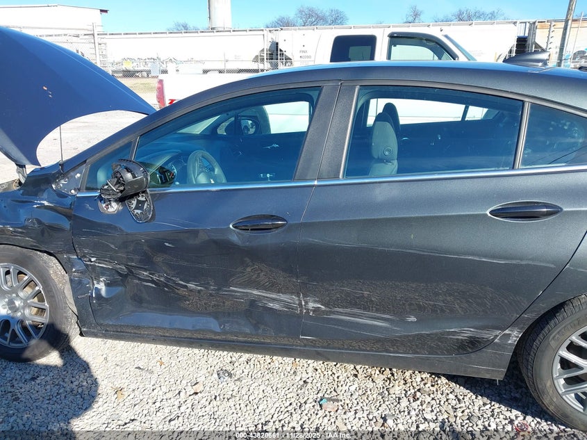 2017 Chevrolet Cruze Lt Auto VIN: 3G1BE6SM4HS582193 Lot: 43820661