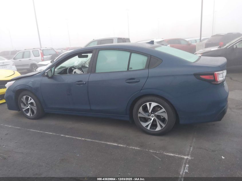 2024 Subaru Legacy Premium VIN: 4S3BWAC61R3011064 Lot: 43820664