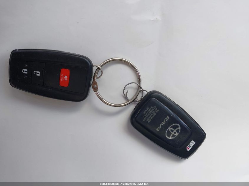 2021 Toyota Rav4 Xle VIN: 2T3P1RFV9MC237530 Lot: 43820668