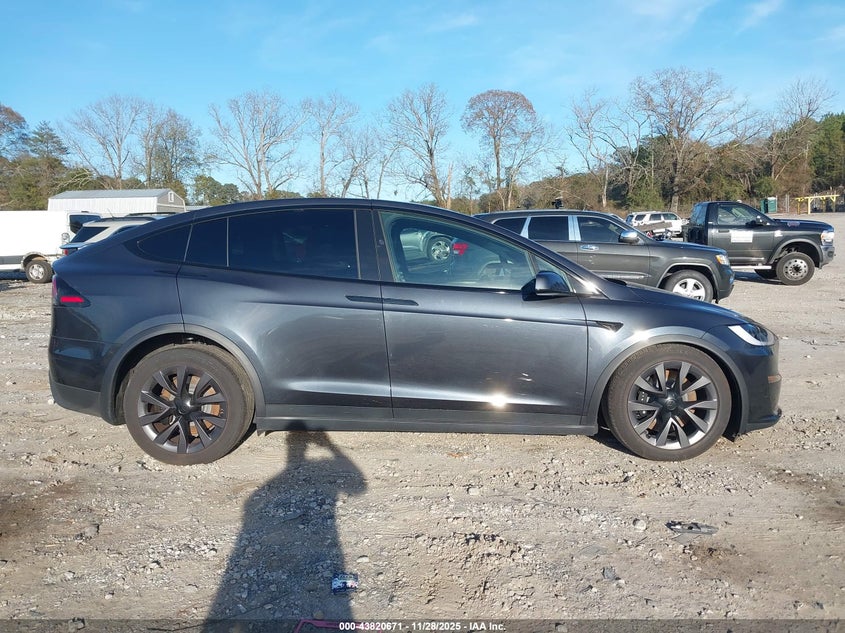 2024 Tesla Model X Long Range VIN: 7SAXCDE57RF459268 Lot: 43820671