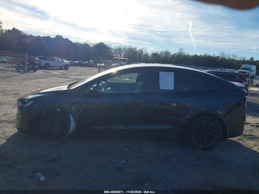 2024 Tesla Model X Long Range VIN: 7SAXCDE57RF459268 Lot: 43820671