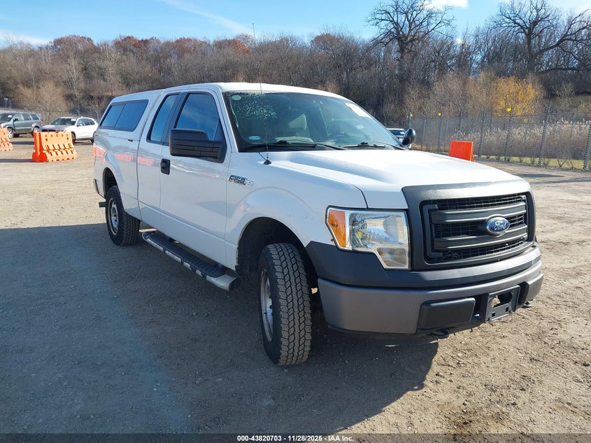 FORD F-150 XL