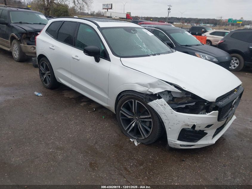 VOLVO XC60 T6 R-DESIGN