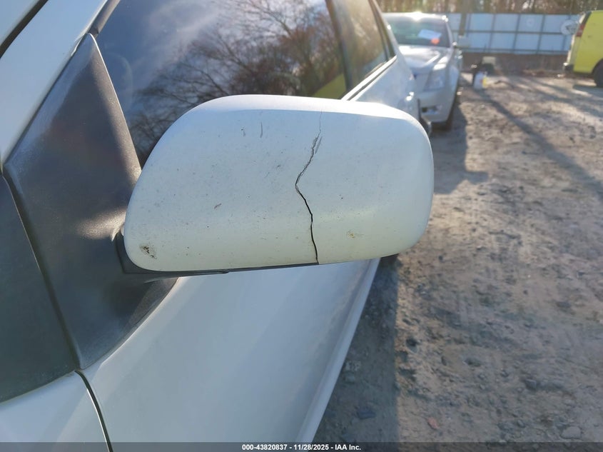 2007 Toyota Yaris VIN: JTDBT923271161644 Lot: 43820837