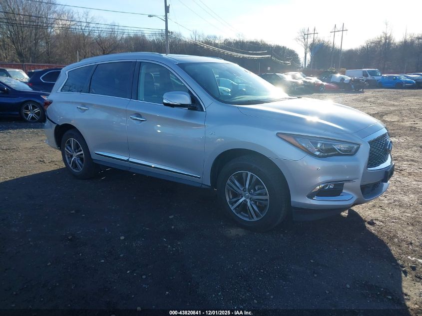 INFINITI QX60 LUXE AWD