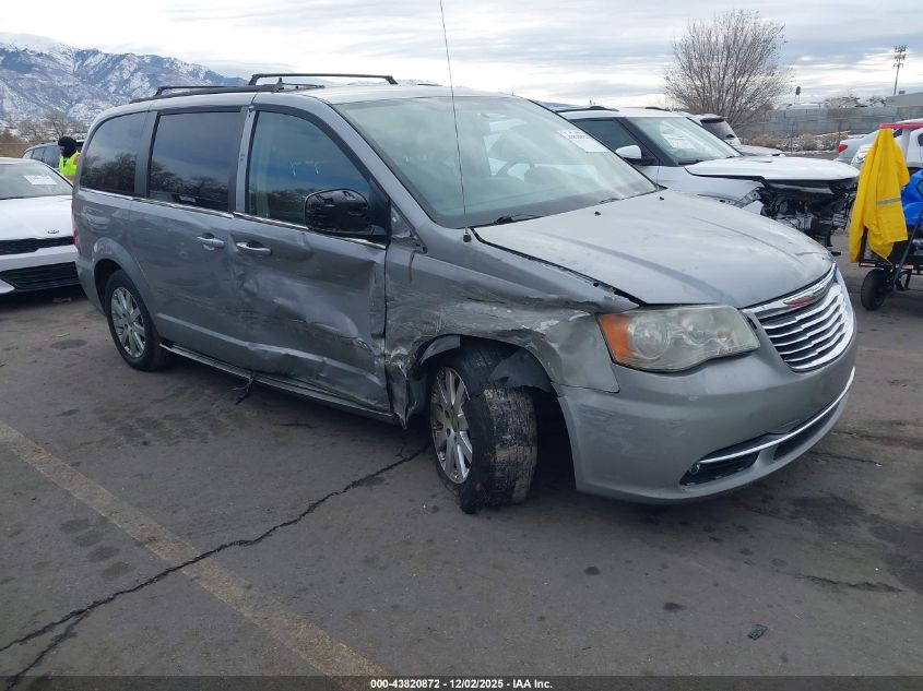CHRYSLER TOWN & COUNTRY TOURING
