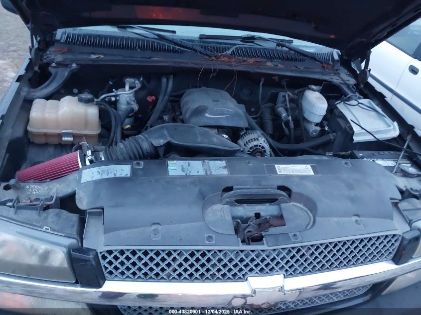 2004 Chevrolet Silverado 3500 Ls VIN: 1GCJC39U84E202015 Lot: 43820901