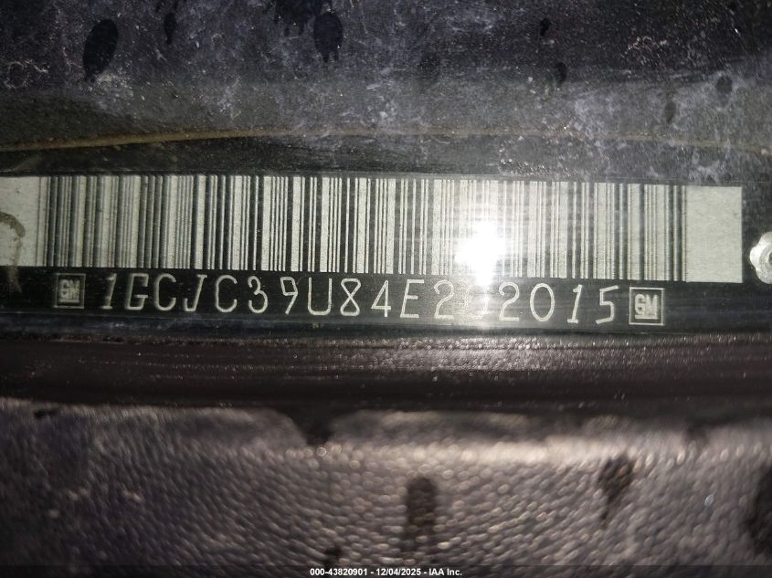 2004 Chevrolet Silverado 3500 Ls VIN: 1GCJC39U84E202015 Lot: 43820901