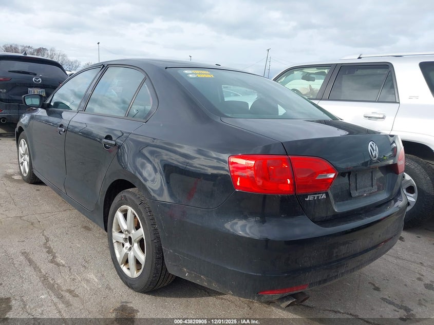 3VW2K7AJ4BM016735 2011 VOLKSWAGEN JETTA photo no. 3