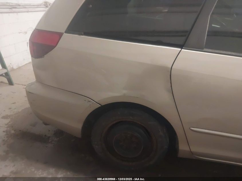 2004 Toyota Sienna Le VIN: 5TDZA23CX4S209660 Lot: 43820966