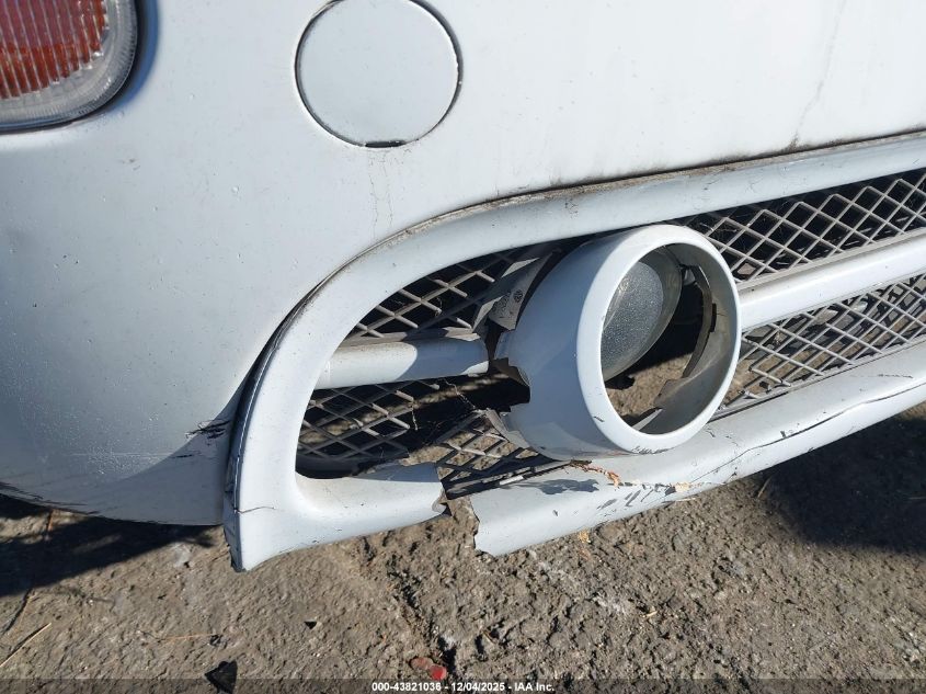 2000 Volkswagen New Beetle Gls VIN: 3VWCC21C4YM491591 Lot: 43821036