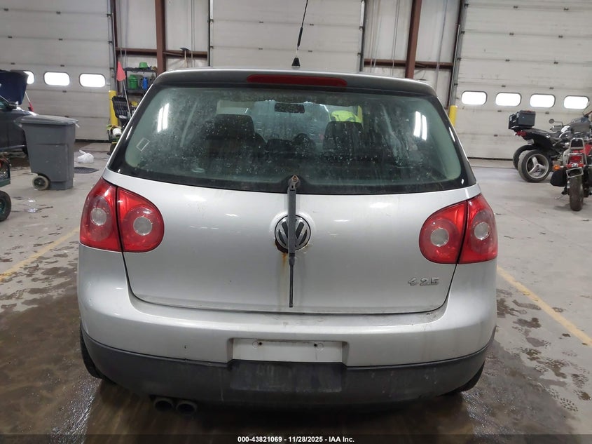 2006 Volkswagen Rabbit 4-Door VIN: WVWCR91K76W150989 Lot: 43821069