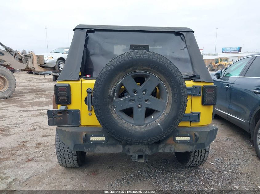 2008 Jeep Wrangler X VIN: 1J4FA24188L516553 Lot: 43821105