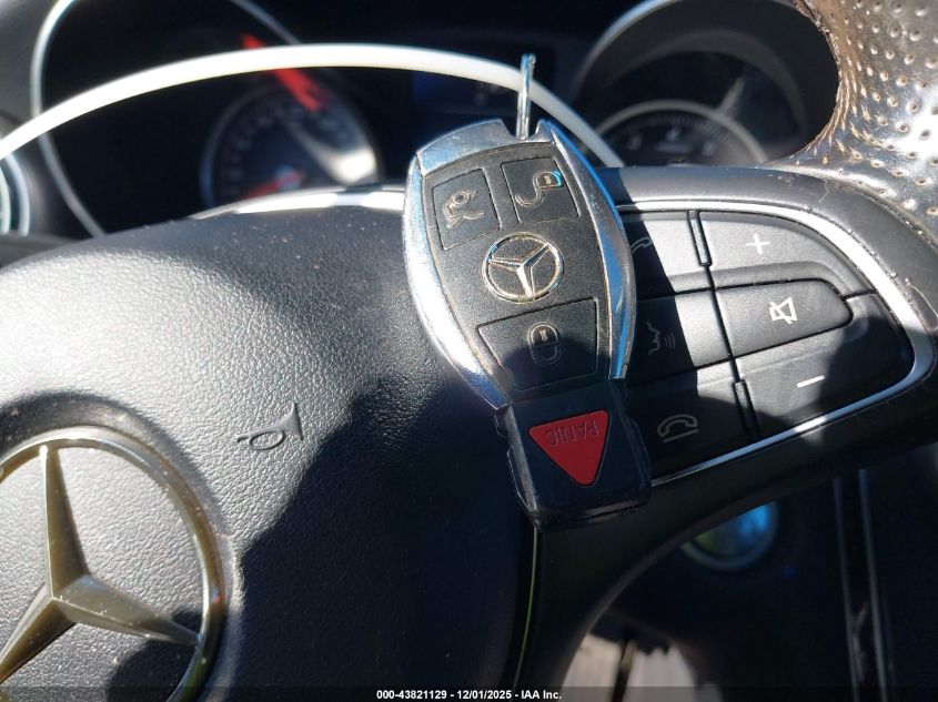 2015 Mercedes-Benz C 300 4Matic VIN: 55SWF4KB1FU089276 Lot: 43821129