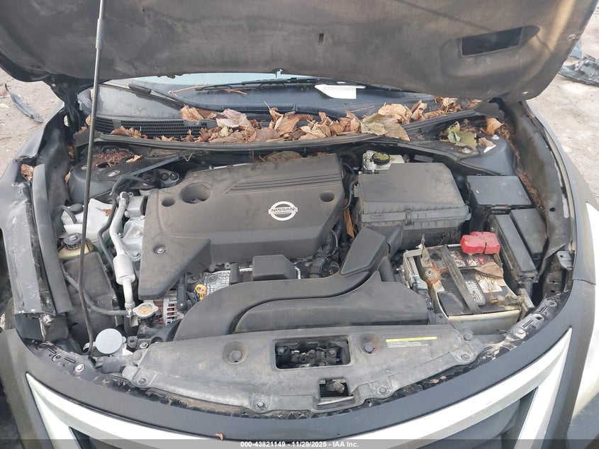 2015 Nissan Altima 2.5/2.5 S/2.5 Sl/2.5 Sv VIN: 1N4AL3AP1FN323810 Lot: 43821149