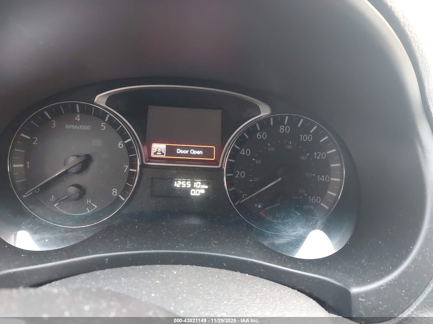 2015 Nissan Altima 2.5/2.5 S/2.5 Sl/2.5 Sv VIN: 1N4AL3AP1FN323810 Lot: 43821149