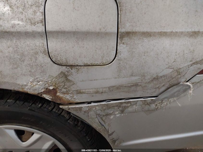 2003 Honda Civic Dx VIN: 1HGEM22273L005110 Lot: 43821153