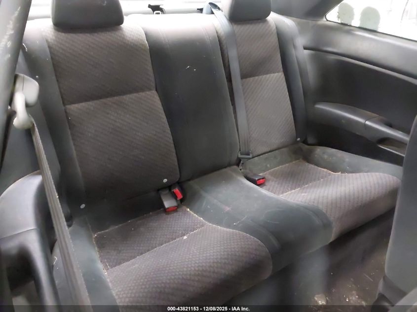 2003 Honda Civic Dx VIN: 1HGEM22273L005110 Lot: 43821153