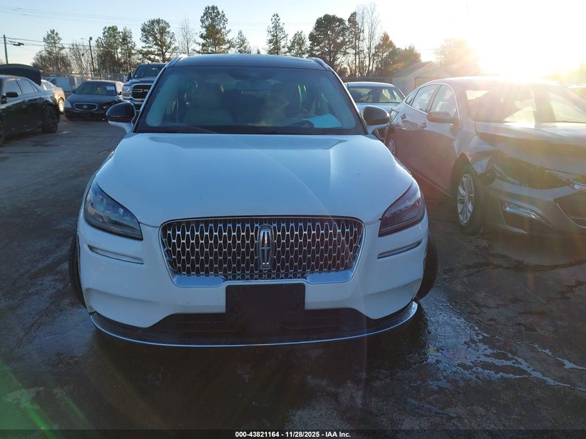 2022 Lincoln Corsair Standard VIN: 5LMCJ1D9XNUL05491 Lot: 43821164