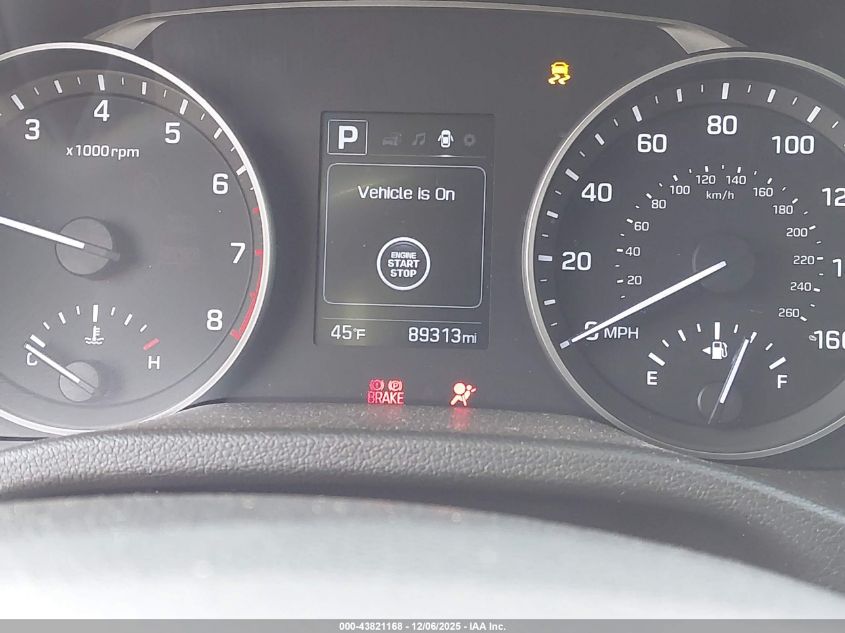 2018 Hyundai Elantra Value Edition VIN: 5NPD84LF1JH282736 Lot: 43821168