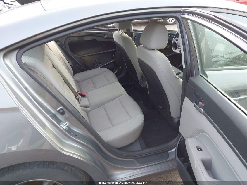 2018 Hyundai Elantra Value Edition VIN: 5NPD84LF1JH282736 Lot: 43821168