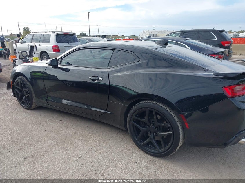 2018 Chevrolet Camaro 2Ss VIN: 1G1FH1R72J0191441 Lot: 43821180