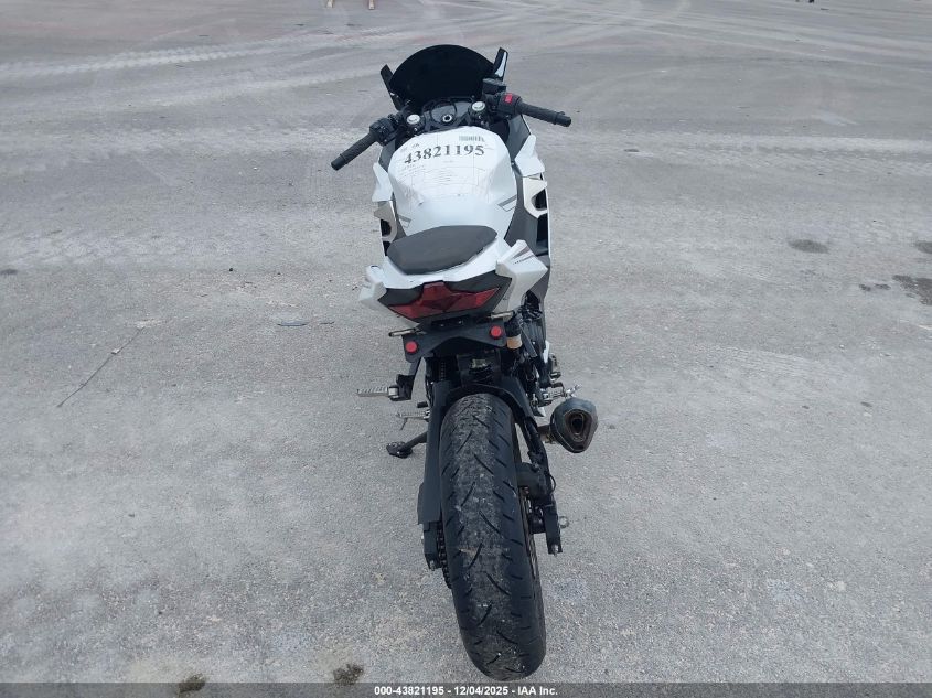 2023 Kawasaki Ex400 VIN: JKAEXKH17PDAR7482 Lot: 43821195