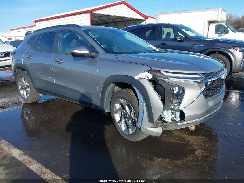 CHEVROLET TRAX FWD LT