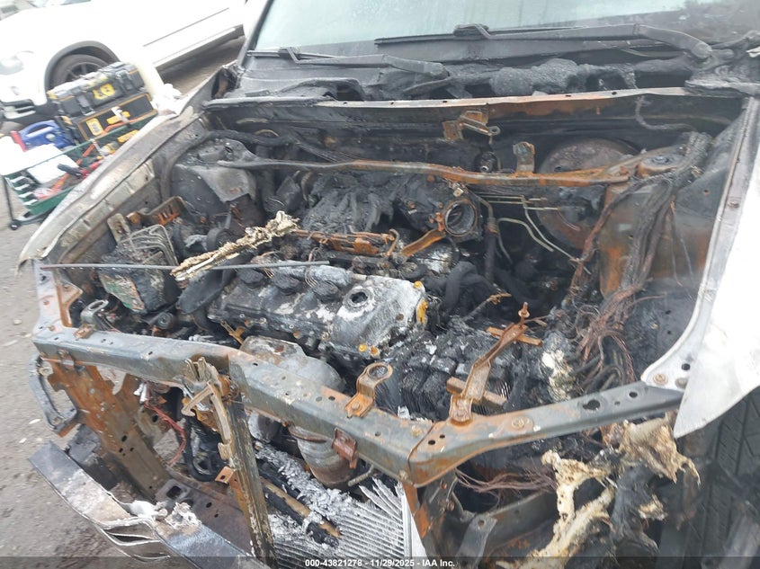 2005 Toyota Highlander Limited V6 VIN: JTEEP21A050104012 Lot: 43821278