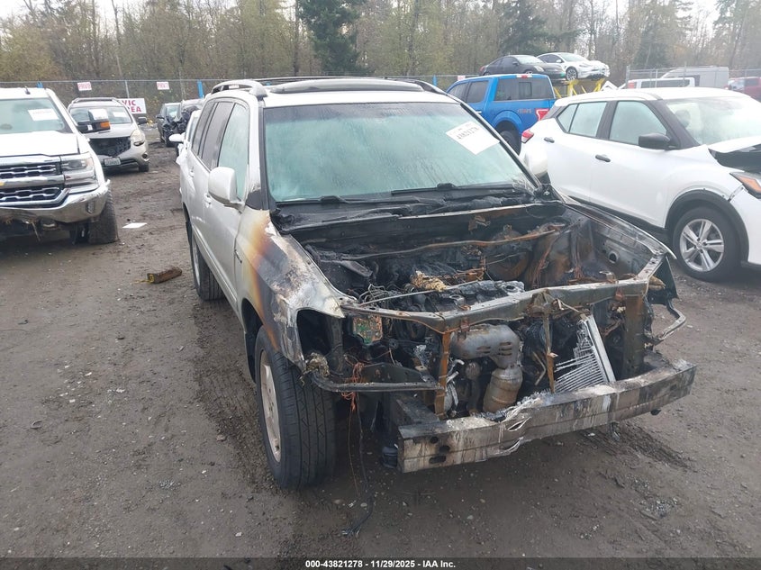 2005 Toyota Highlander Limited V6 VIN: JTEEP21A050104012 Lot: 43821278