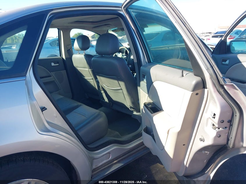 2008 Mercury Sable Premier VIN: 1MEHM42W48G626815 Lot: 43821359