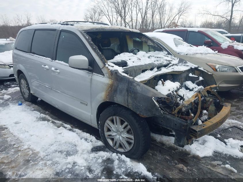 CHRYSLER TOWN & COUNTRY TOURING