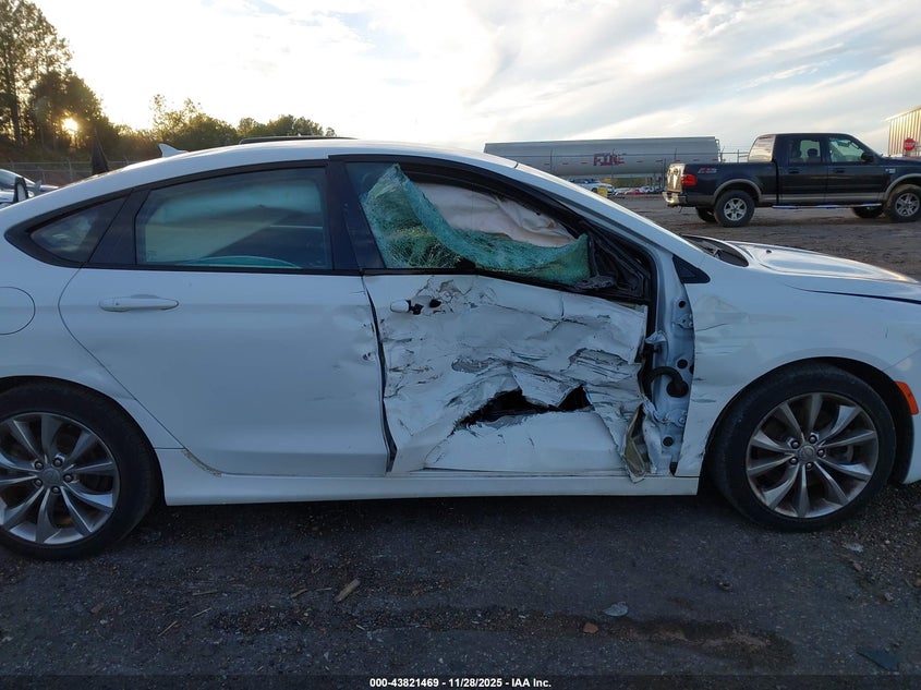 2015 Chrysler 200 S VIN: 1C3CCCBG1FN514150 Lot: 43821469