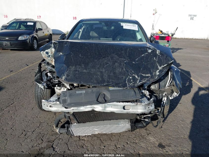 2019 Audi A4 45 Premium VIN: WAUENAF45KN001364 Lot: 43821501