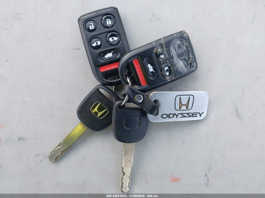 2008 Honda Odyssey Touring VIN: 5FNRL38948B014516 Lot: 43821676