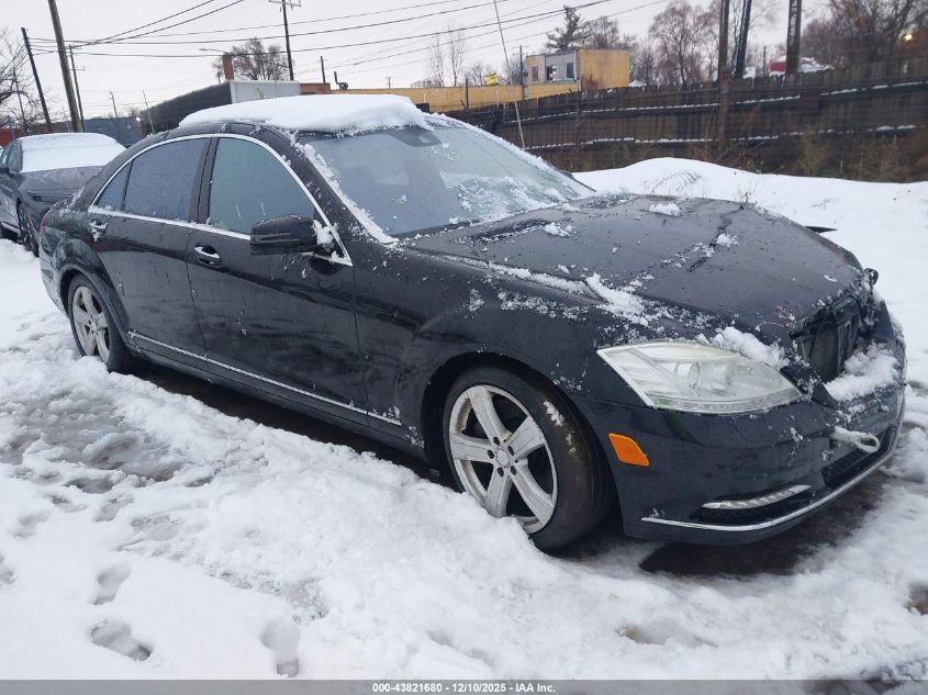 MERCEDES-BENZ S-CLASS 4MATIC