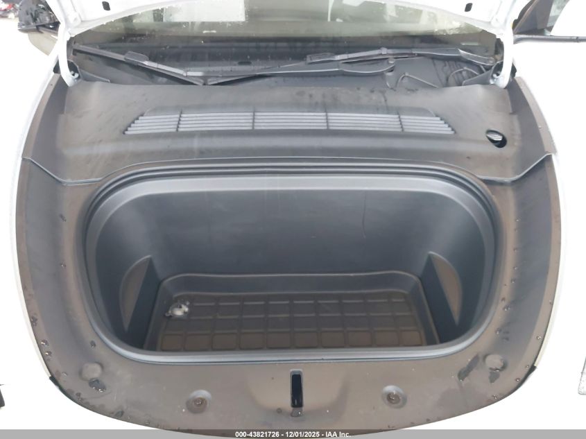 2022 Tesla Model Y Performance Dual Motor All-Wheel Drive VIN: 7SAYGDEF8NF462255 Lot: 43821726