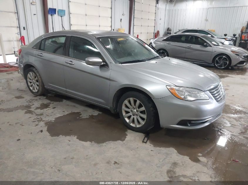 CHRYSLER 200 TOURING
